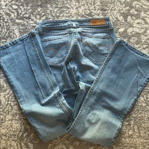 Levi’s Jeans